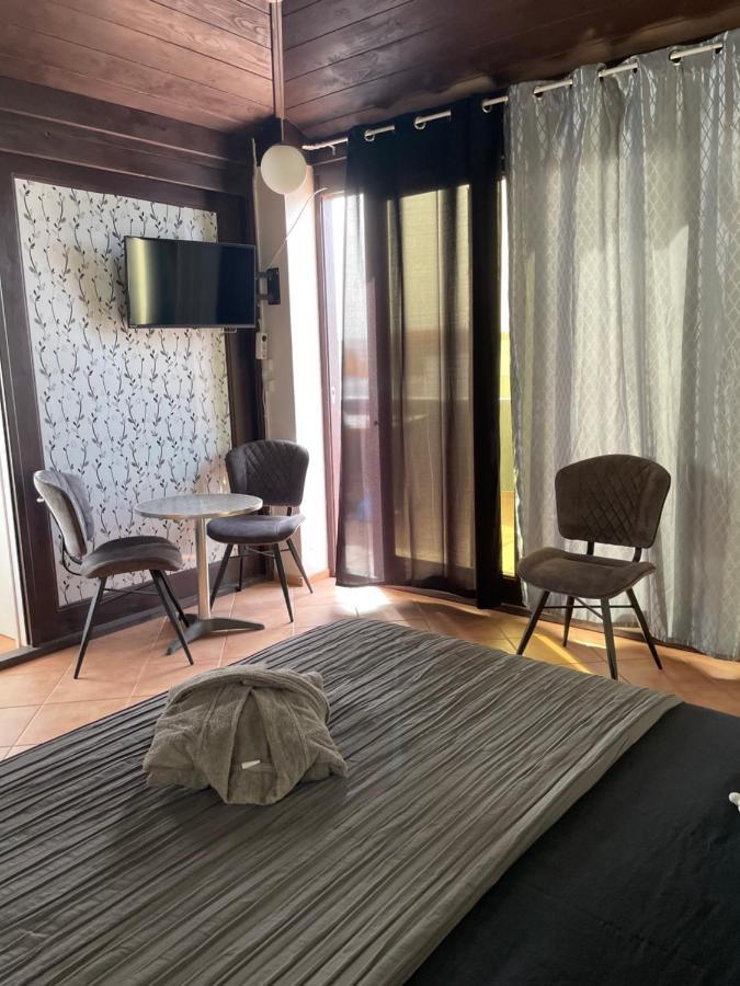 Blue Eagle Guesthouse - Casa De Hospedes 산타 마리아 외부 사진