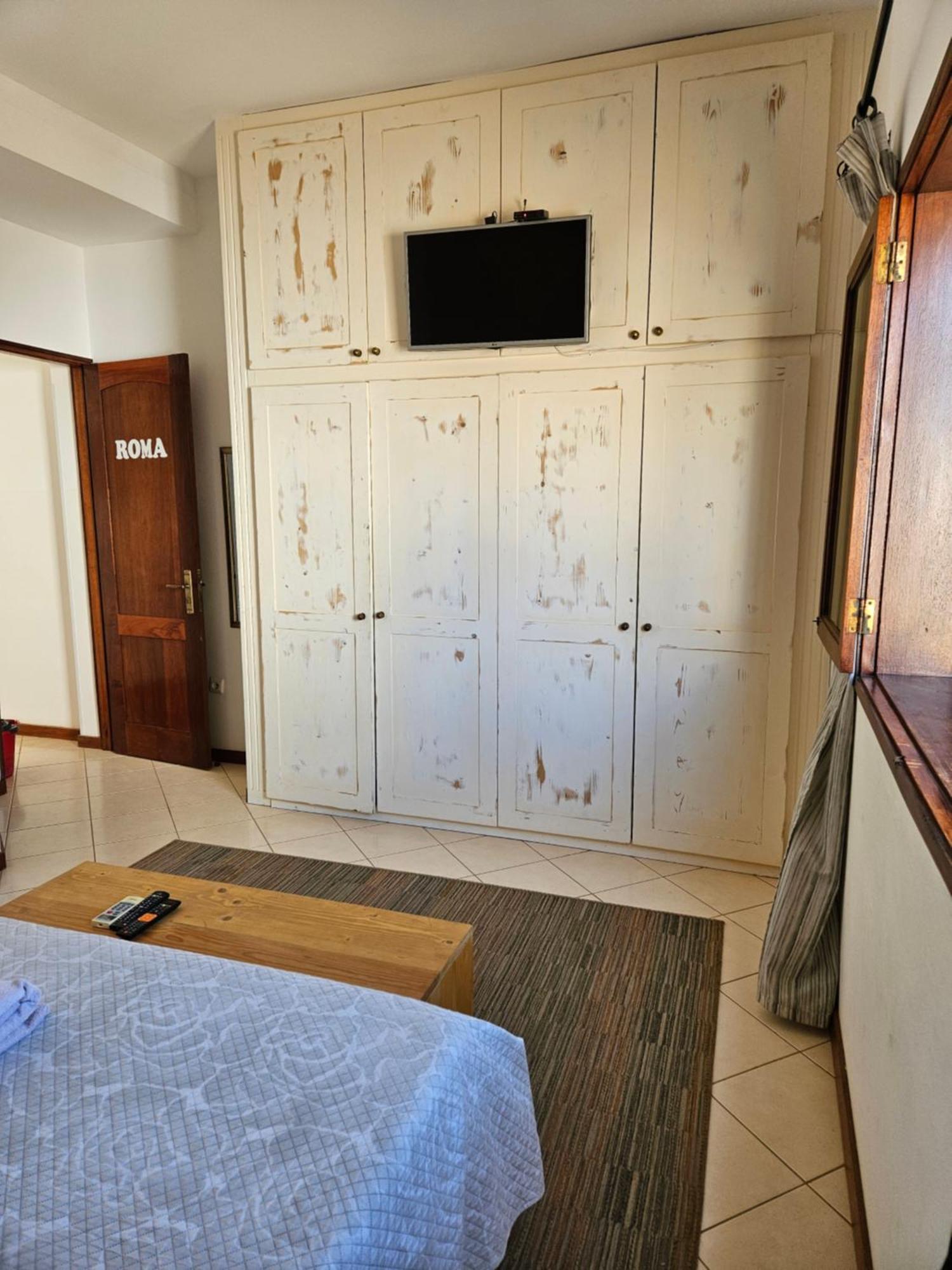 Blue Eagle Guesthouse - Casa De Hospedes 산타 마리아 외부 사진